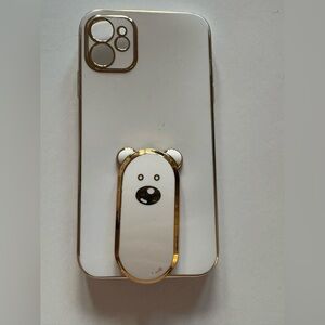 iPhone 11 that stands up